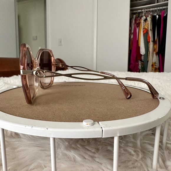 Authentic Coach Sunglasses - Picture 2 of 9